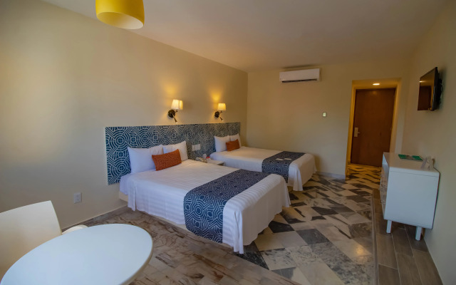 Oceano Palace Beach Resort