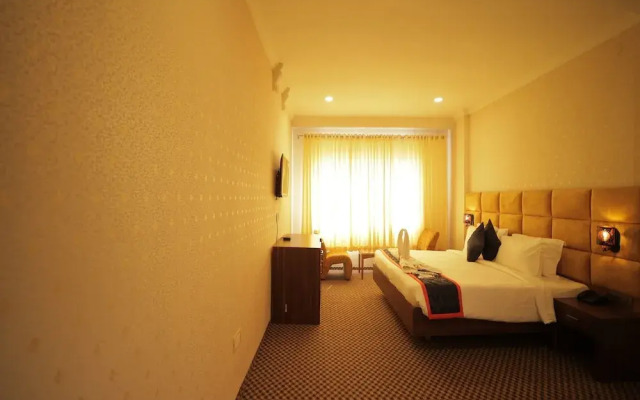 Adhava Park Inn