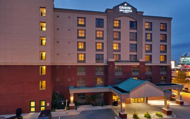 Country Inn & Suites by Radisson, Niagara Falls, ON