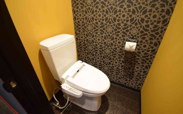 Tokyo Hostel ENISHI – Bathroom – Tokyo