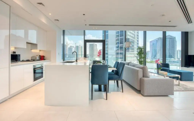 Maison Privee - Luxury, Spacious, Modern Near Burj Khalifa and Dubai Canal - Apartment in ดูไบ - Photo 3