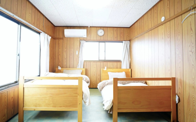 AKARIYA Home&Hostel