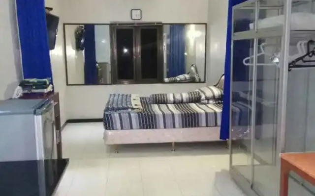 Wisma Hargo Srondol Kulon