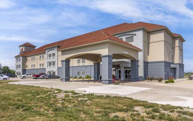 Best Western Plus MidAmerica Hotel