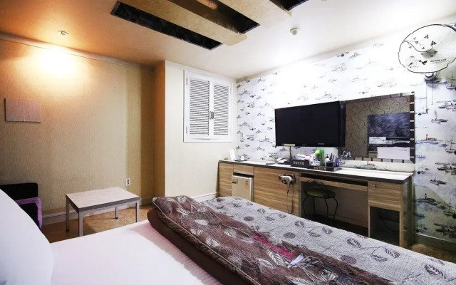 Western Wonpyeongdong Lancelot