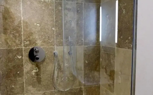 Demeure d'Hotes Le Rocher