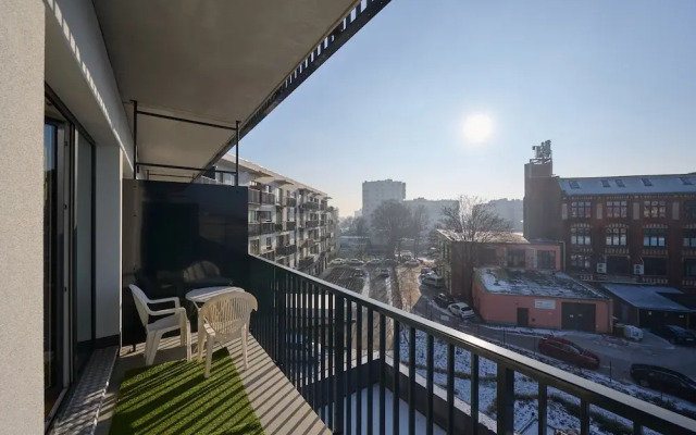 Tasteful Apartment in Wroclaw by Renters