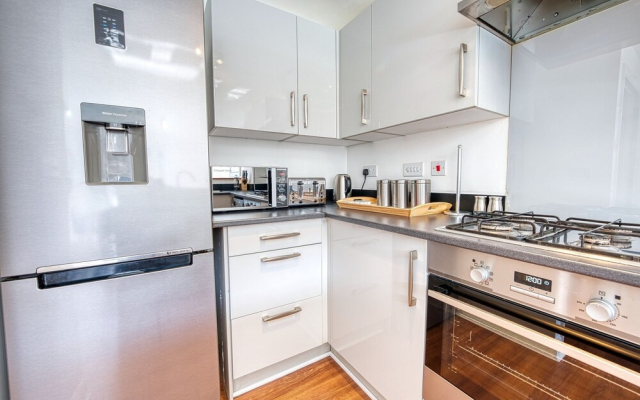 Near City Centre 4 Bed House Birmingham