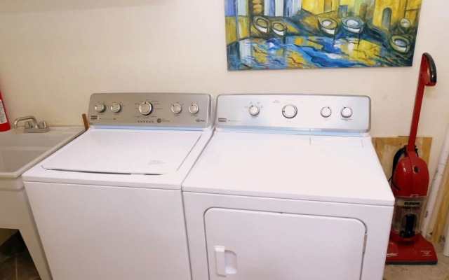 Grande 603 - 2 Br Condo