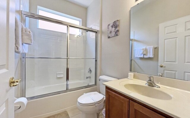 Villa Marcello 4 Bedroom Home by RedAwning