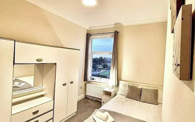 Durham, 3-beds, Sleeps 5 - Close to Uni & Centre