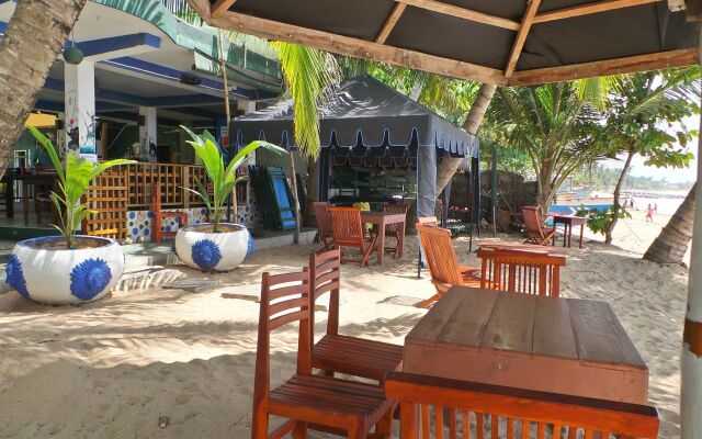 Frangipani Beach Villa