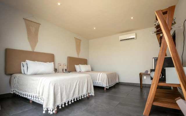 Bora Boutique - Adults Only