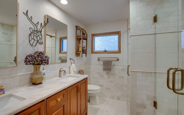 Close to Trails: Family-friendly Stateline Home!