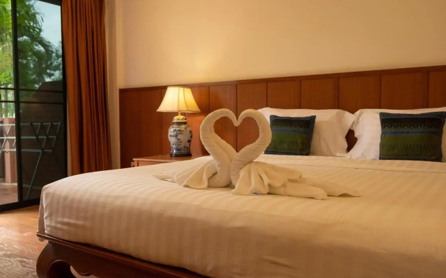 Sailom Resort Bangsaphan