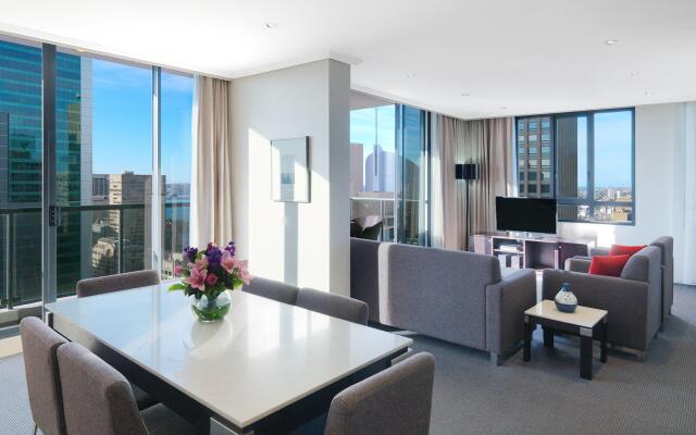 Meriton Suites Pitt Street, Sydney