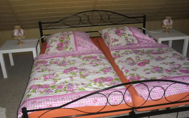 Zimmer und Apartment Rosi