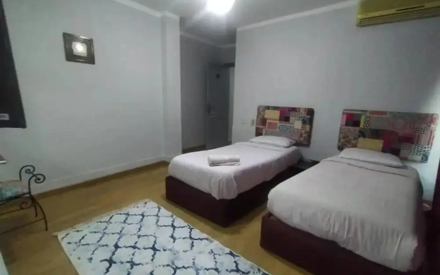 Art Hostel