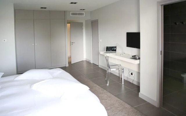 Villa Choriekin Lafitenia Resort