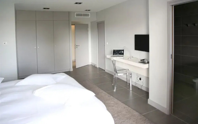 Villa Choriekin Lafitenia Resort