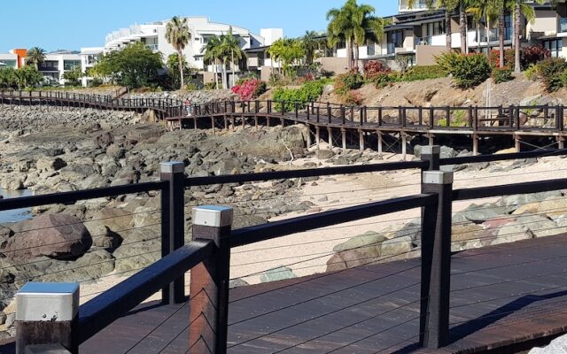 WHITSUNDAY Spacious & Comfortable, Moments from Picturesque Boardwalk