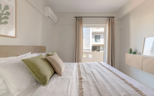 Superior 3BR Apartment in Chalandri