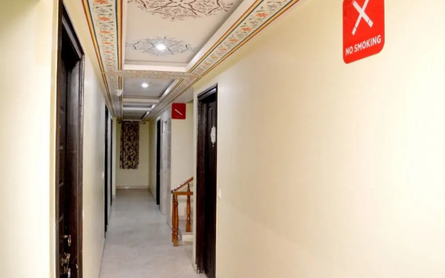 Oyo 3949 Hotel Grande Residency