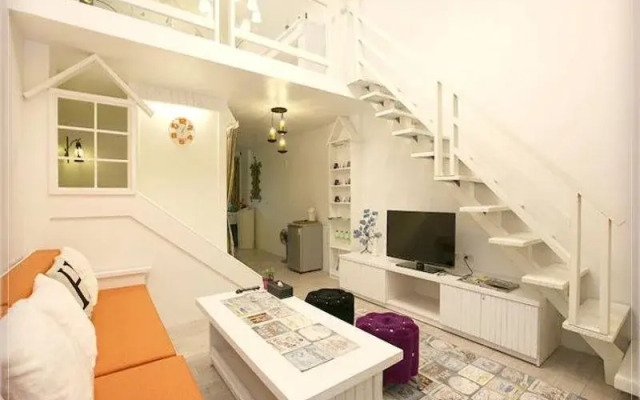 Love Villa yearned for freedom