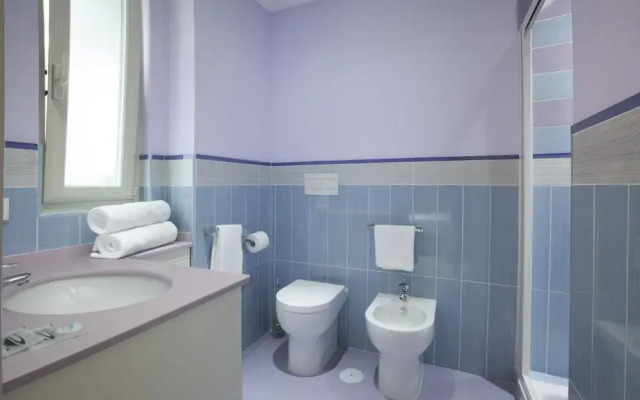 Estate4home- L'Onda Viola