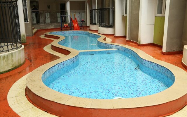 FabHotel Dreamz Airport Residency