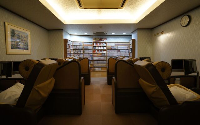 Executive Spa & Capsule WELLBE Fukuoka - Caters to Men
