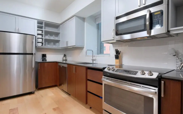Global Luxury Suites near Union Station