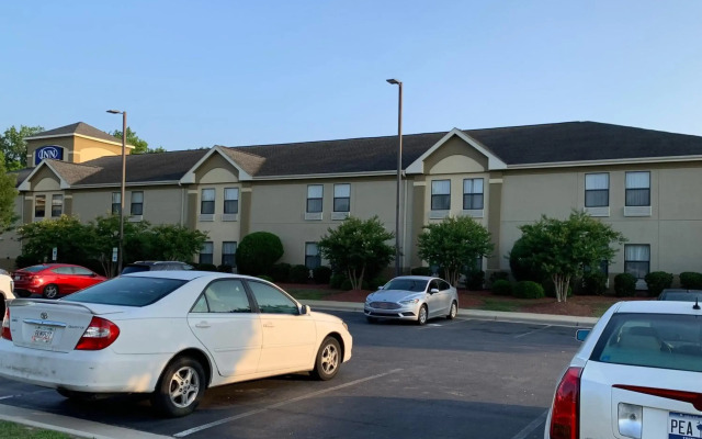 Inn at Clinton