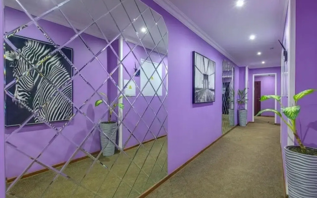 Hotel in Maryino