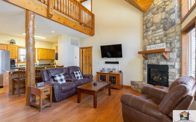 Forest Heights Lodge 6 Bedroom Condo