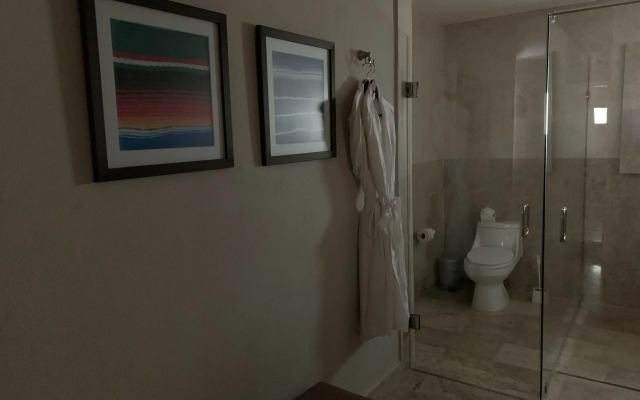 Xaha Villas Suites & Golf Resort