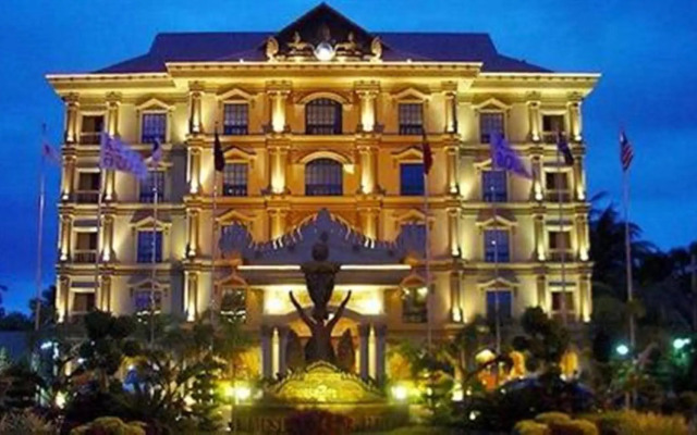 Majestic Oriental Hotel