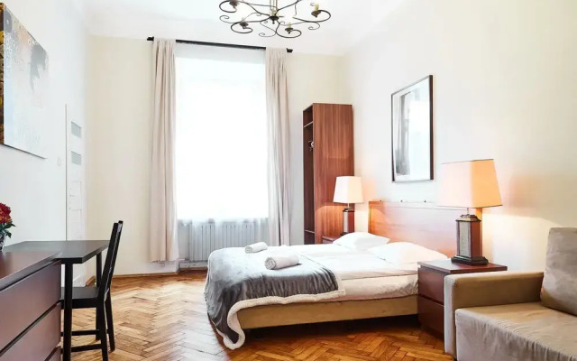 Prestige location - Pijarska street