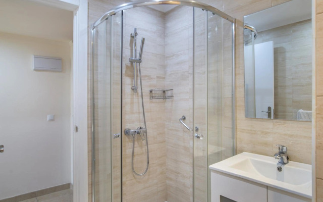 Marina view sunny apartment