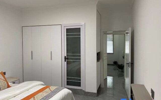 Zhangjiajie West Railway Station Hanxiang Residence Inn