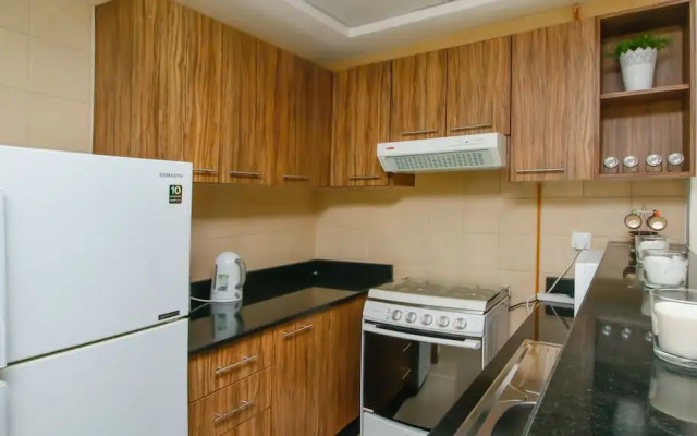 Burj Al Nojoum by R&H