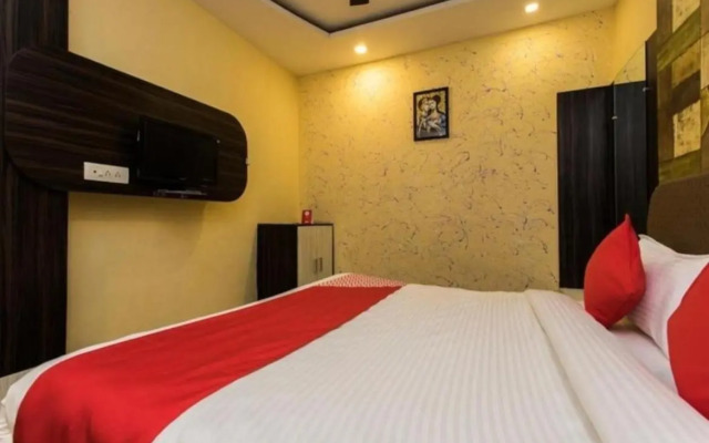 OYO 13191 Hotel Atlas Palace