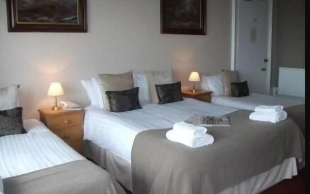 The Lauriston Hotel