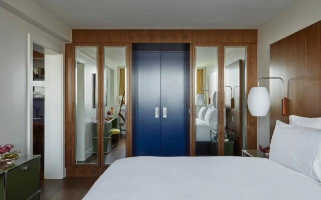 Sea Containers London