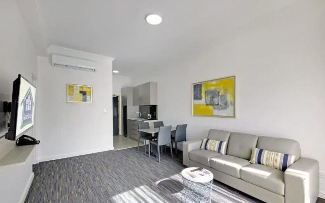 Value Suites Penrith