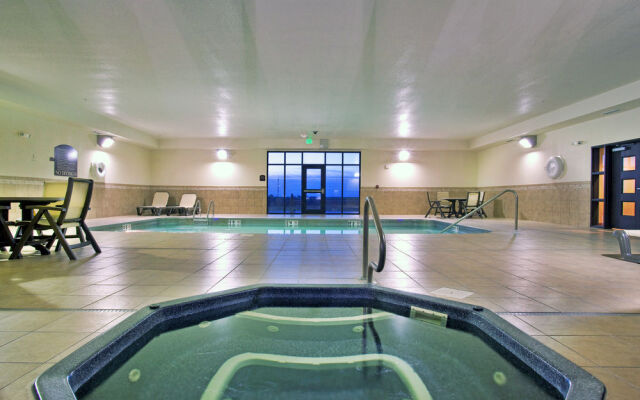 Holiday Inn Express & Suites Goodland