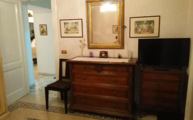 Maison De Chantal