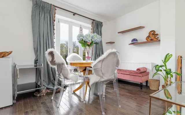 Guestready - Bright 2BR Home in West Kensington / Olympia, Sleeps 6