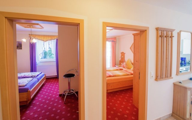 A Modern Apartment In Pilgramsberg With Sauna