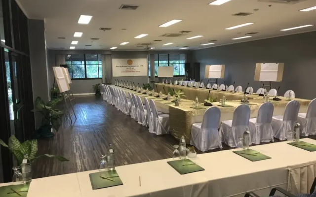 Eco Hotel by Thammasat